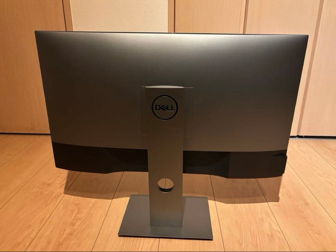 DELL U2719D デジタルハイエンド 27インチ モニター orange様