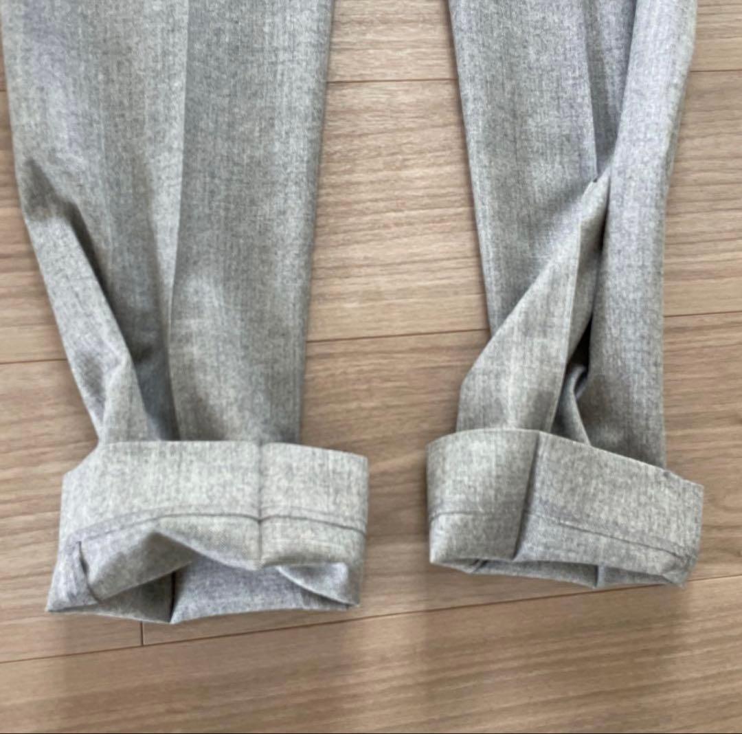 【極美品】Berwich サイズ48 高級生地REDA社製　グレー系