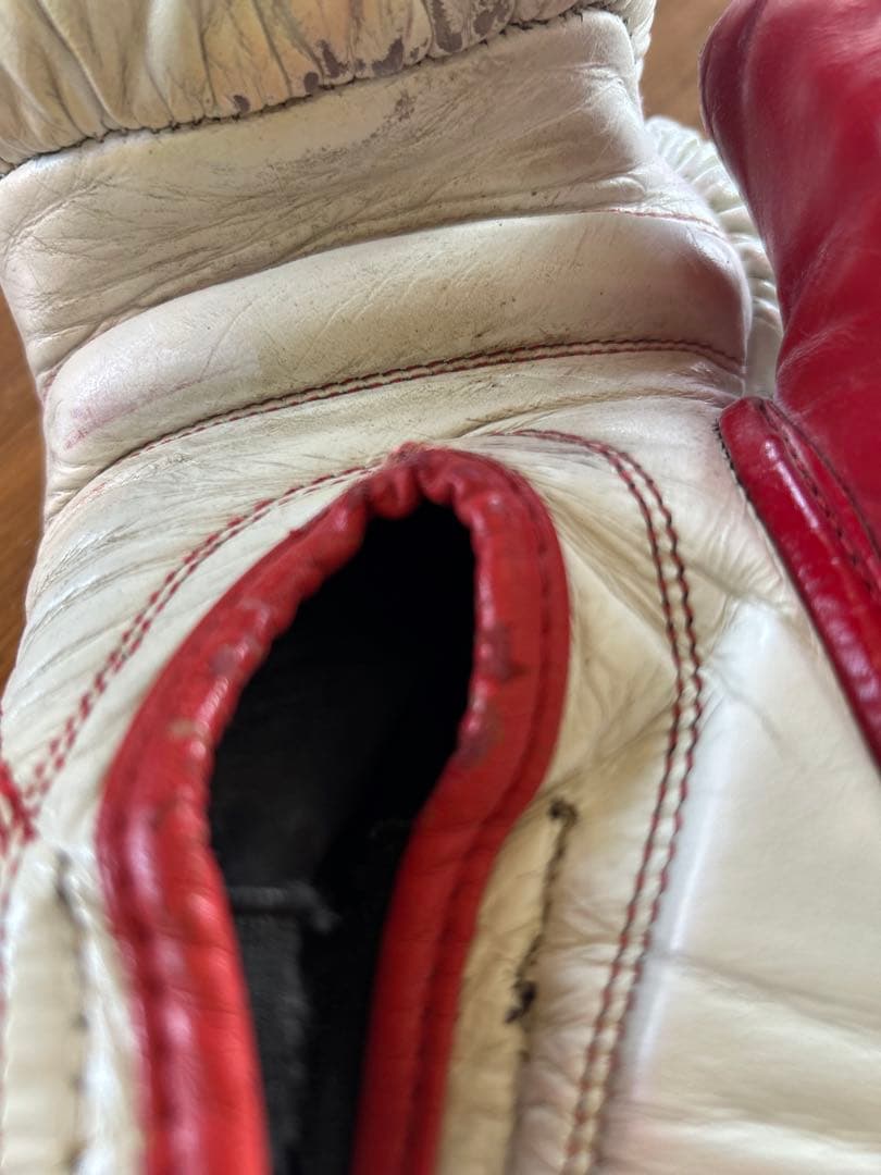 8オンス CLETO REYES ボクシンググローブ 比嘉大吾サイン レイジェス