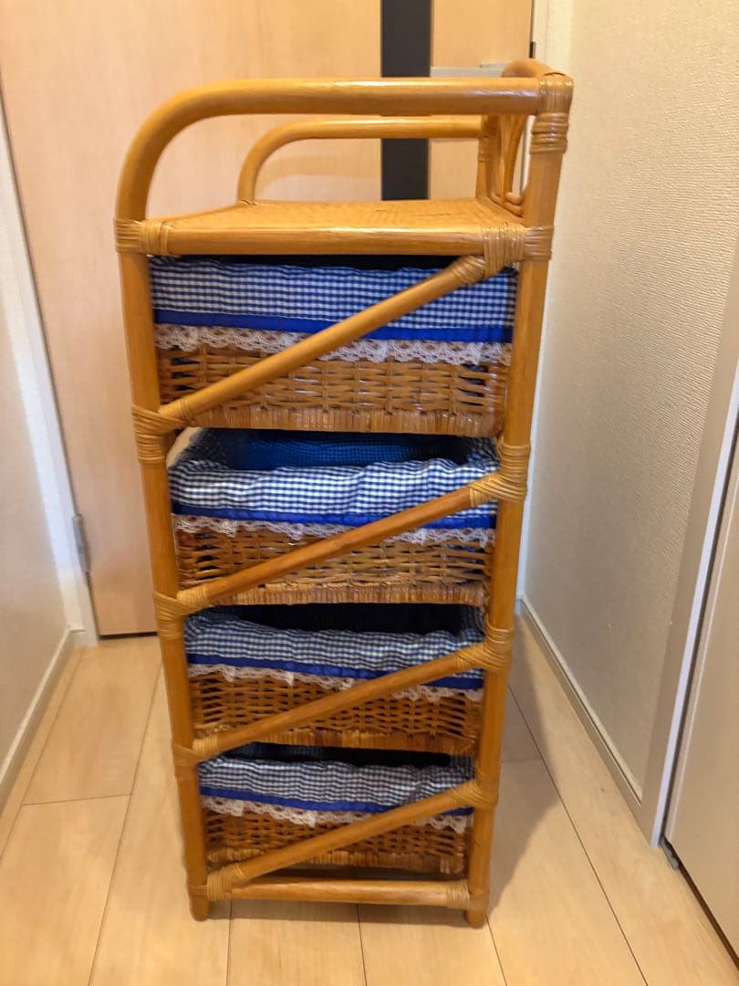 籐 ラタンチェスト 4段　インテリア 昭和レトロ 箪笥　カントリー風