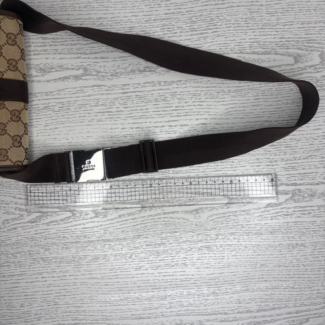 極美品　GUCCI グッチ　ボディーバッグ　ウエストバッグ　S812