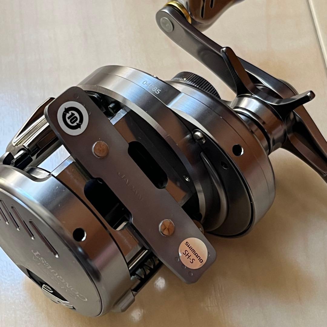 SHIMANO カルカッタコンクエスト DC 100HG チタンノブ