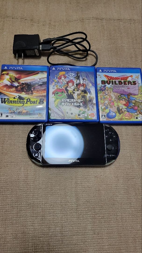 psvita（箱・充電器なし、付属品なし）+ソフト4本