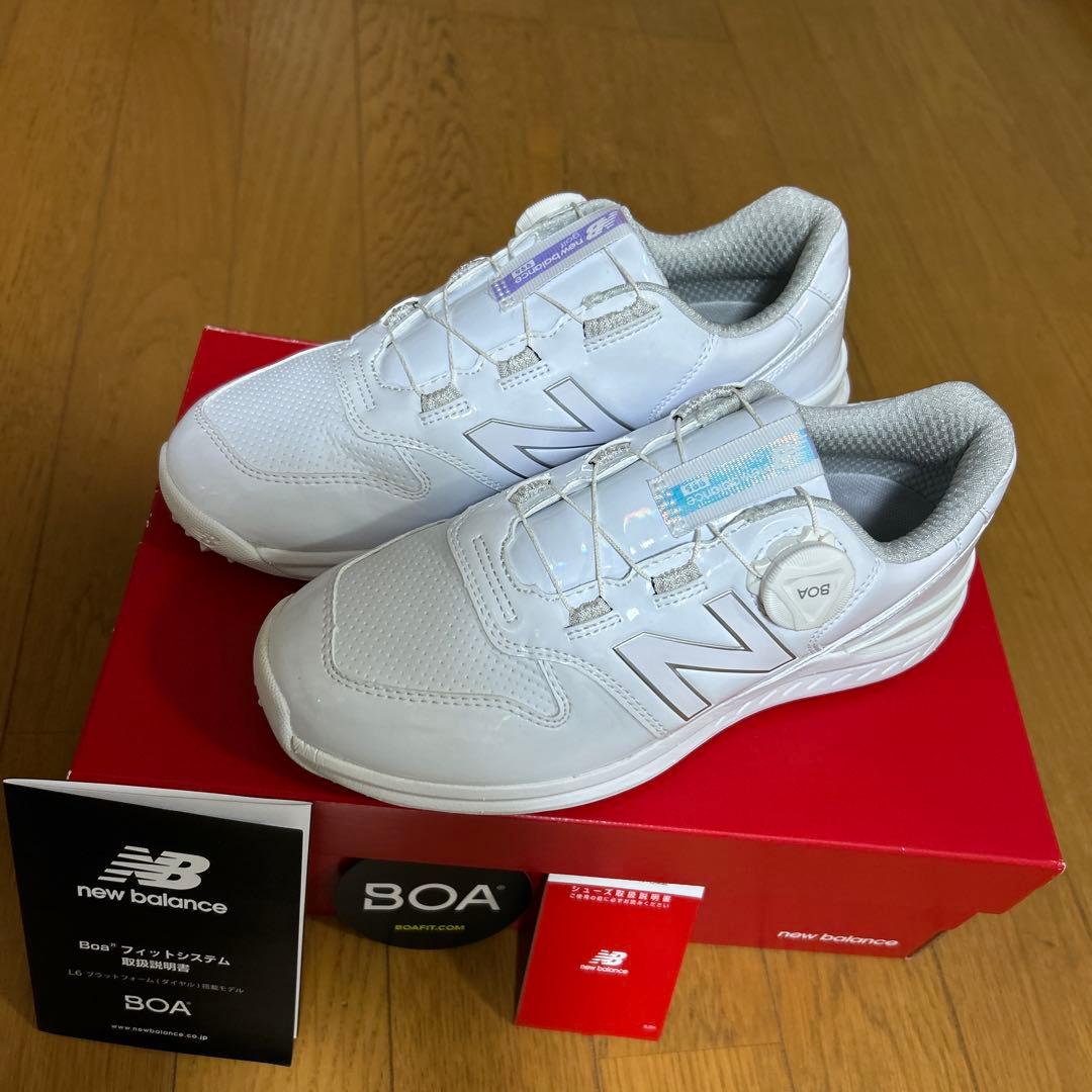 ゴルフシューズ ニューバランス 23㌢ 超美品
