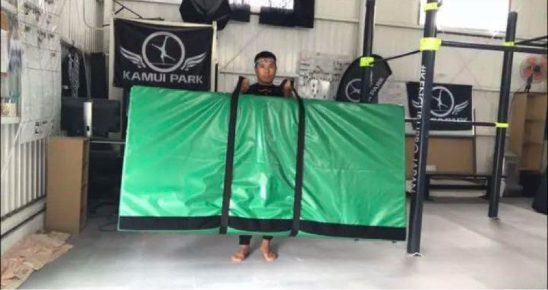 【業務用】大型持ち運び安全マット！最大4m×2m！クラッシュパッド