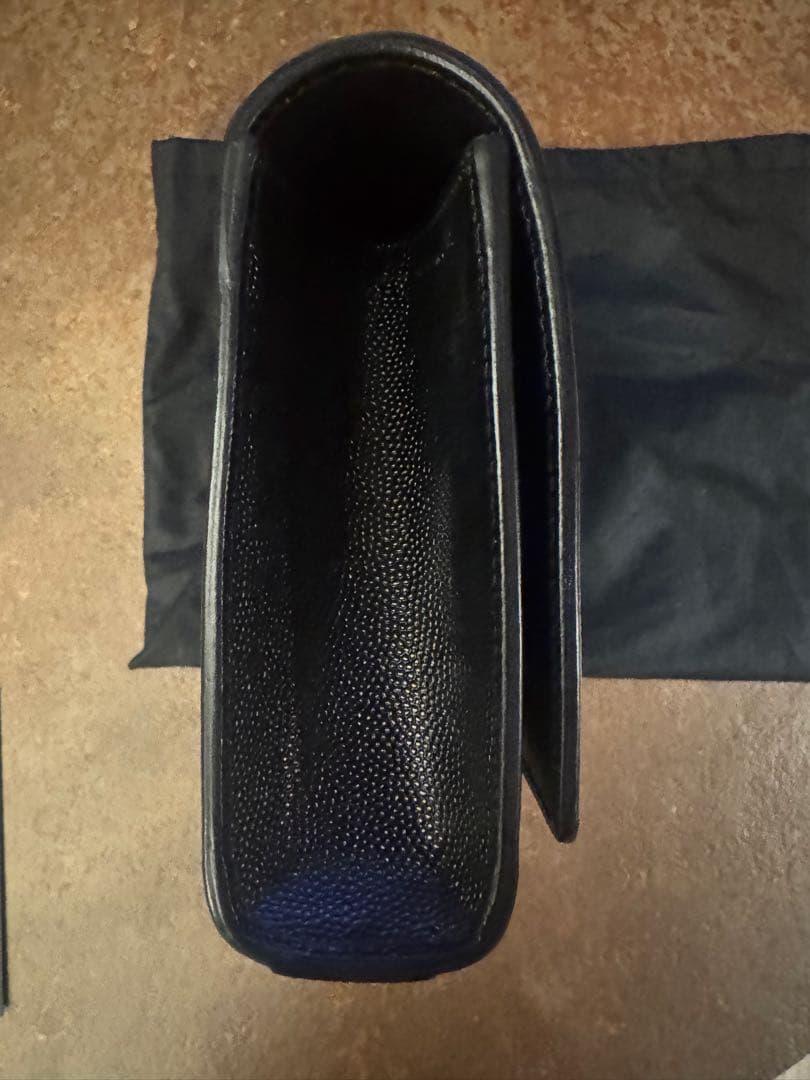 SAINT LAURENT サンローラン クラッチバッグ　キャビアスキン