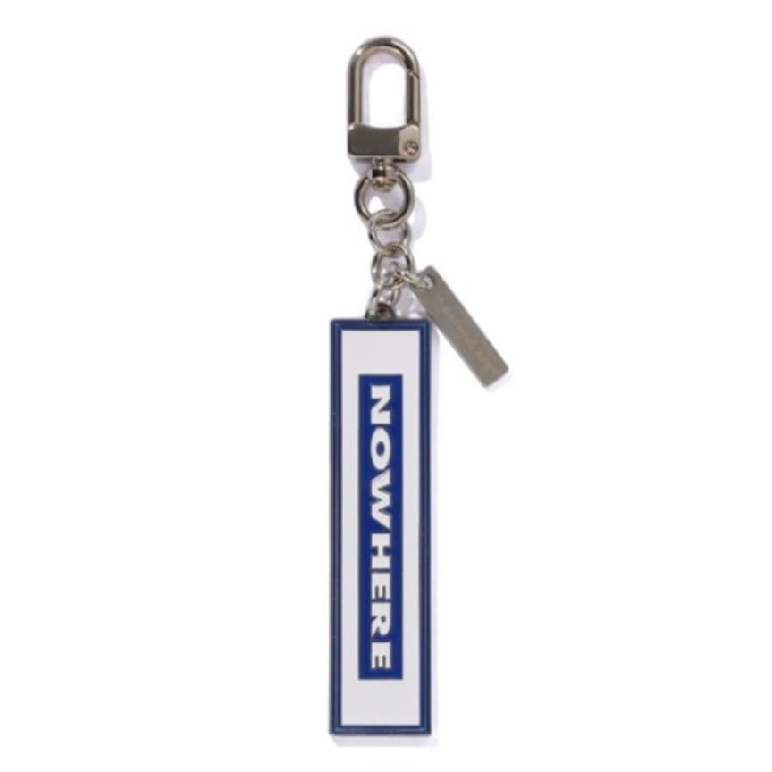 小物 A BATHING APE NOWHERE KEYCHAIN