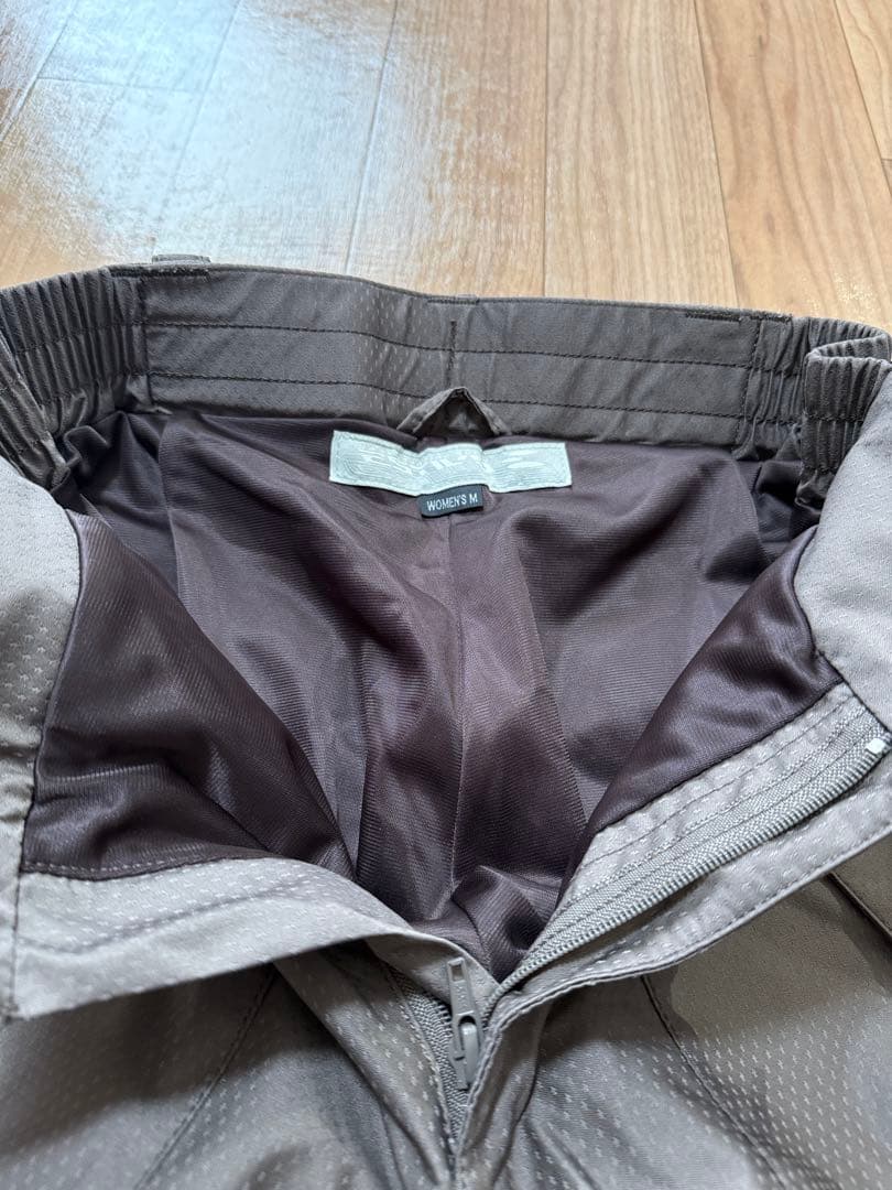 ESTIVO スキー&スノボ　ウェア　ダウン　上下セット　レディース M 破格