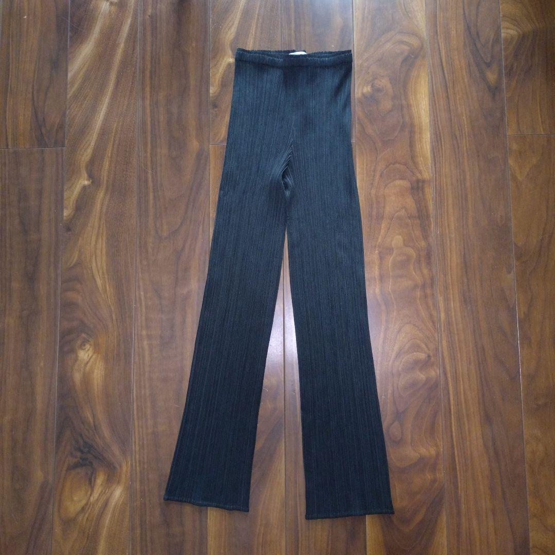 美品☆　プリーツプリーズ　イッセイミヤケ　サイズ1　黒　ブラック　パンツ