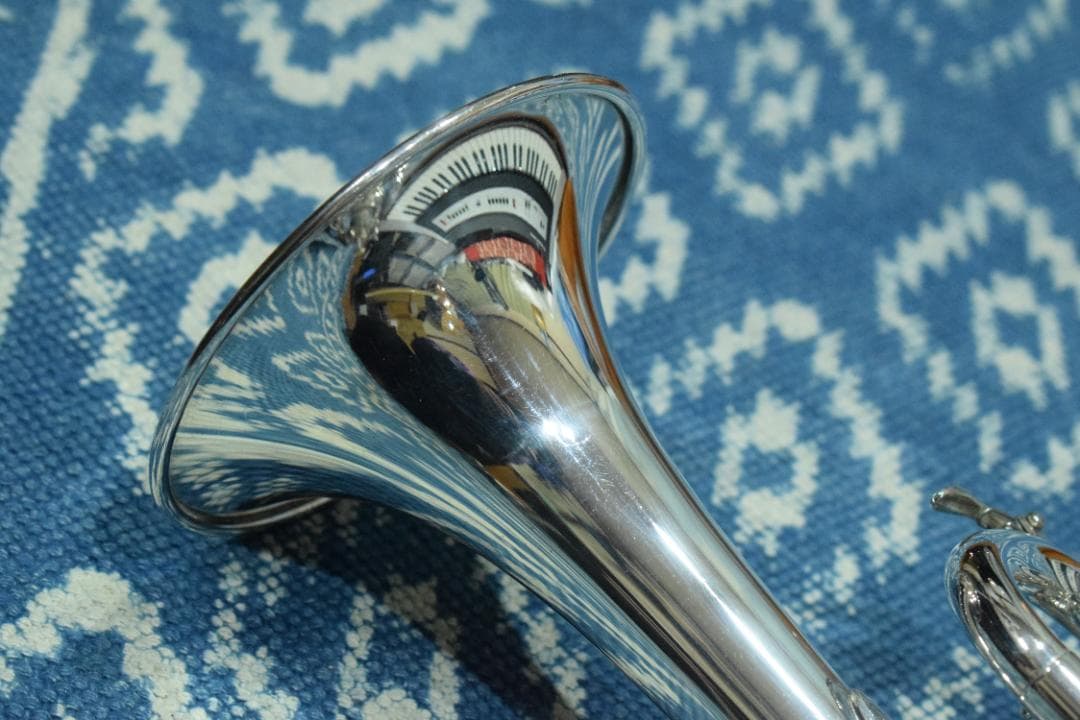 YAMAHA YTR-3320S 赤ベル・銀メッキ ケース・マウスピース付