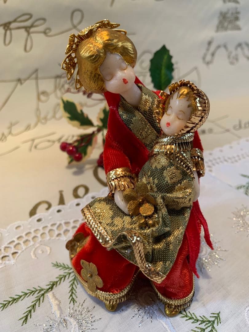 西ドイツ製　ビンテージのkoestel社の聖母子のお人形！丁寧に造られた可愛い！