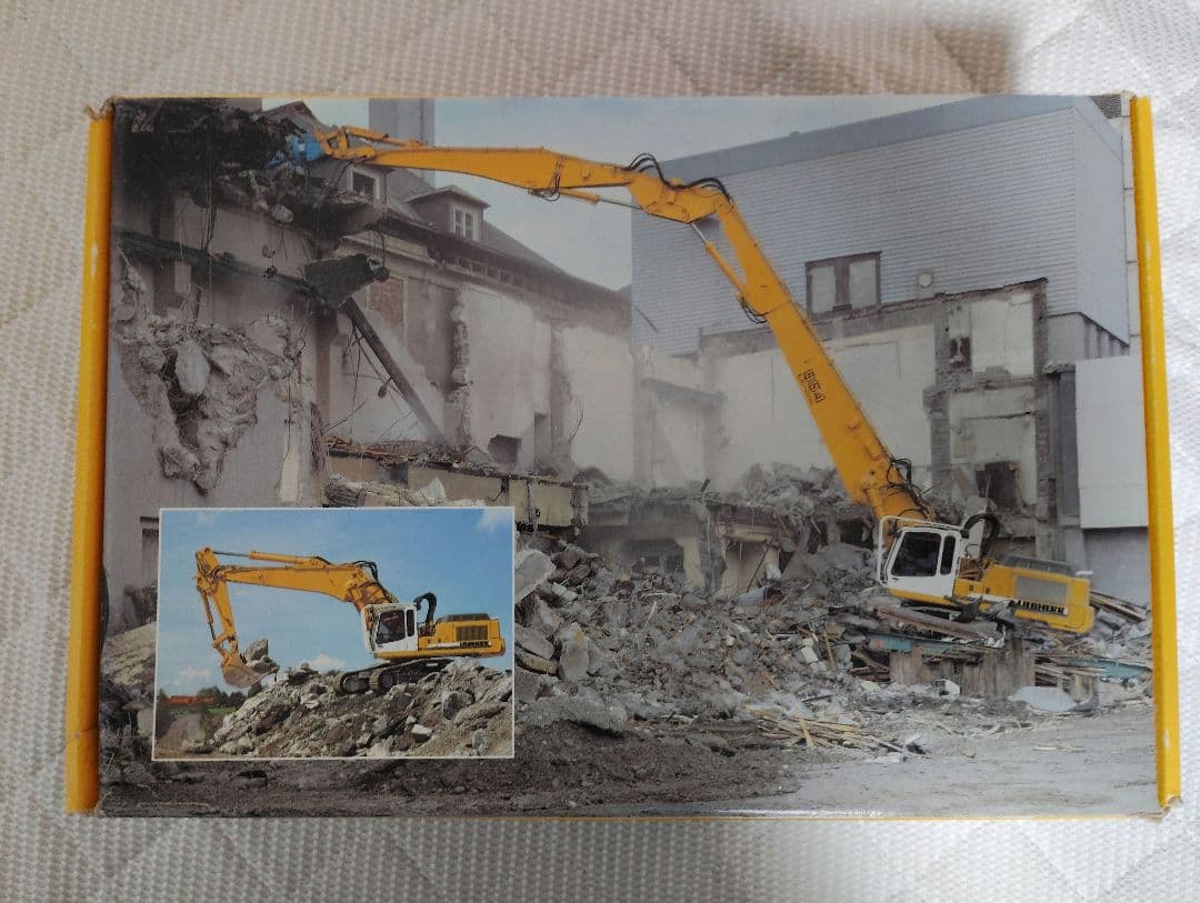 LIEBHERR R954BV解体機　絶版