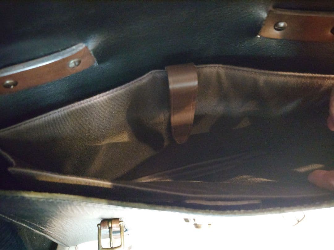 おりー　ドルチェ&ガッバーナ レザービジネス/ブリーフケース 黒