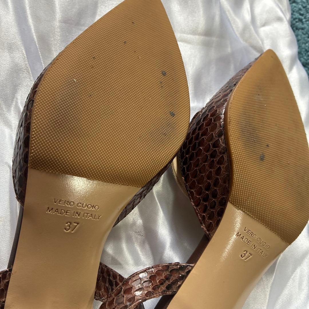 ネブローニ リネン パイソン コンビバックストラップパンプス 37.5