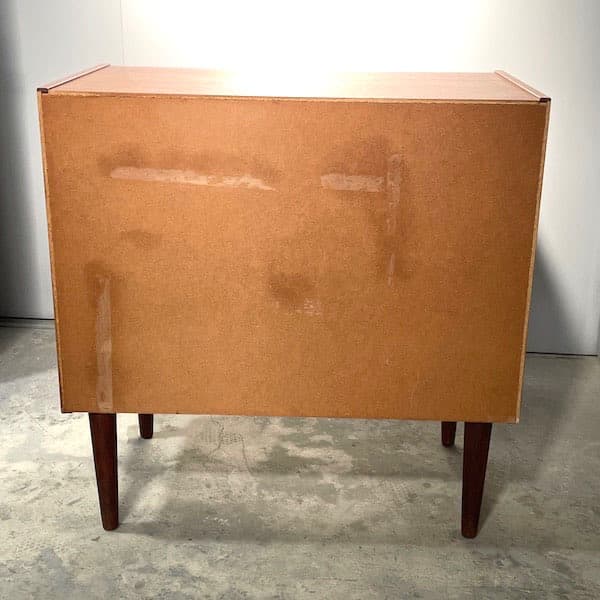 北欧ビンテージ　４段チェスト　ローチェスト　サイドボード　チーク材