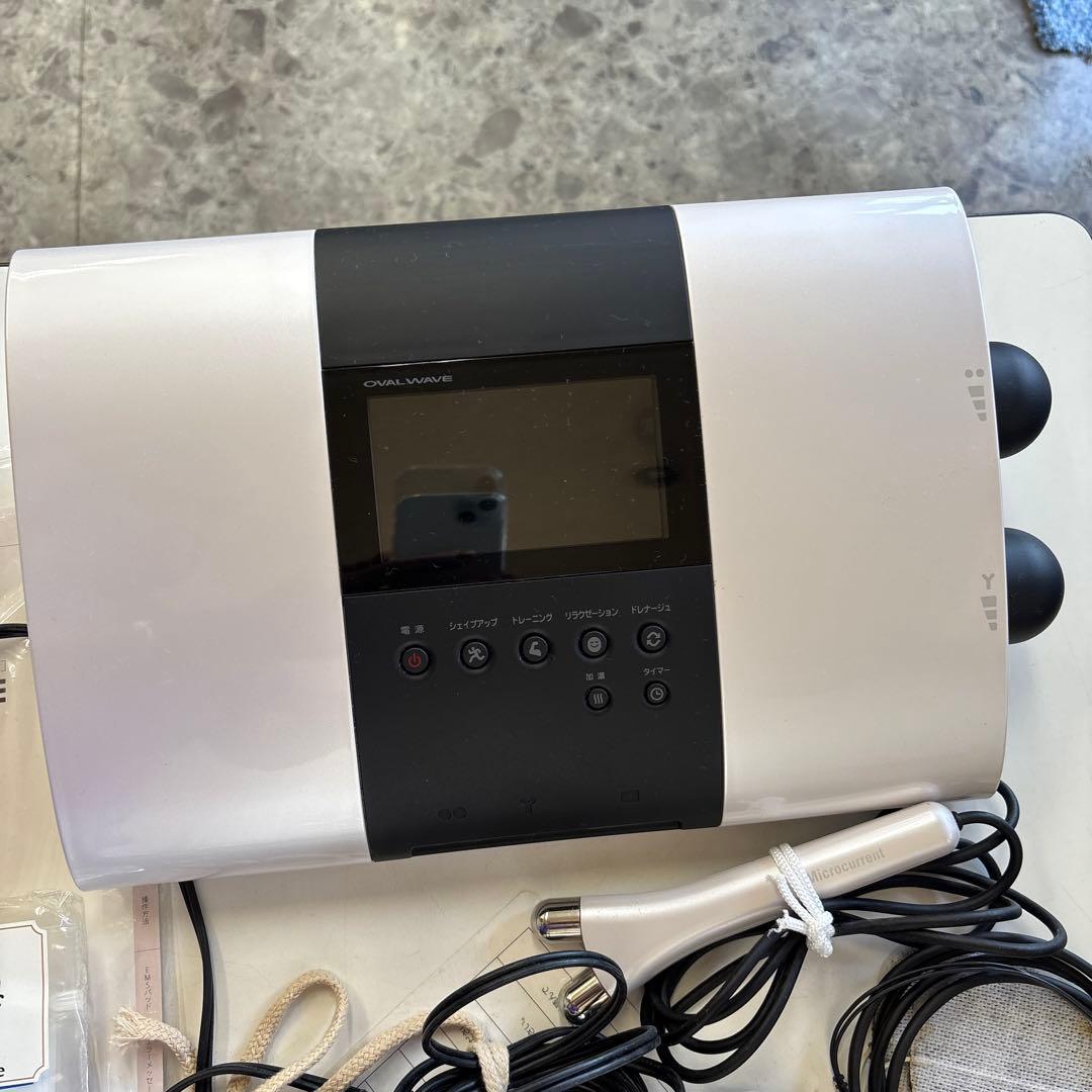 OVAL WAVE オーバルウエーブ　ボディデザイン　リッコー