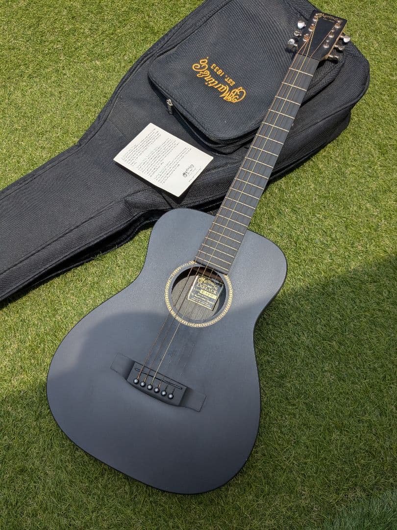 Martin LXBLACK リトルマーチン ミニギター ケース付　割れ有り