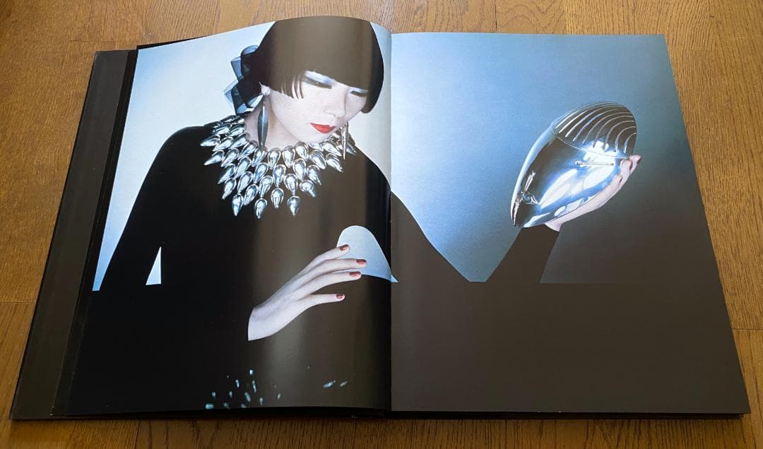 K*k様 セルジュ・ルタンス　大型写真集　Serge lutens 美品