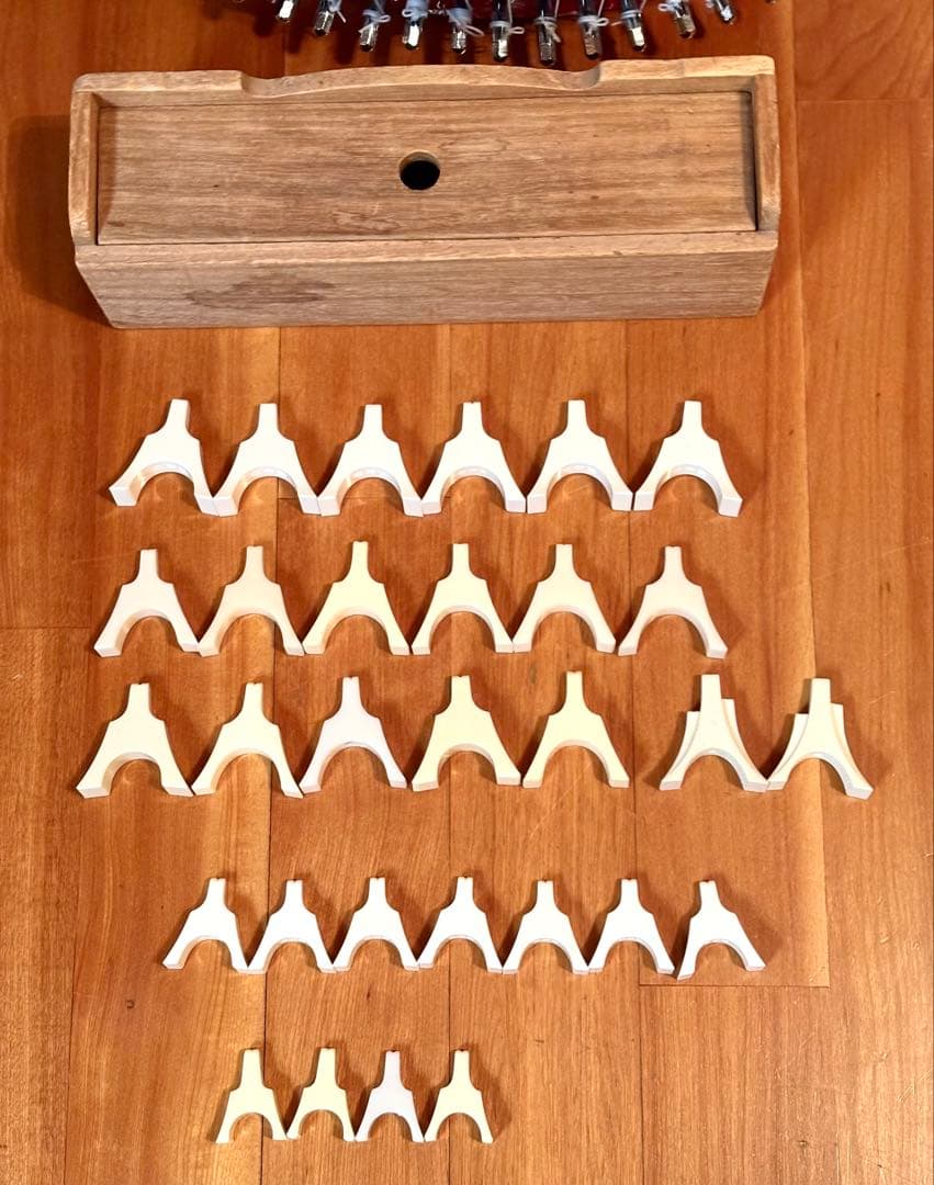 琴(コンパクトサイズ) 13弦 139cm すだれ彫り 琴柱/カバー/ケース