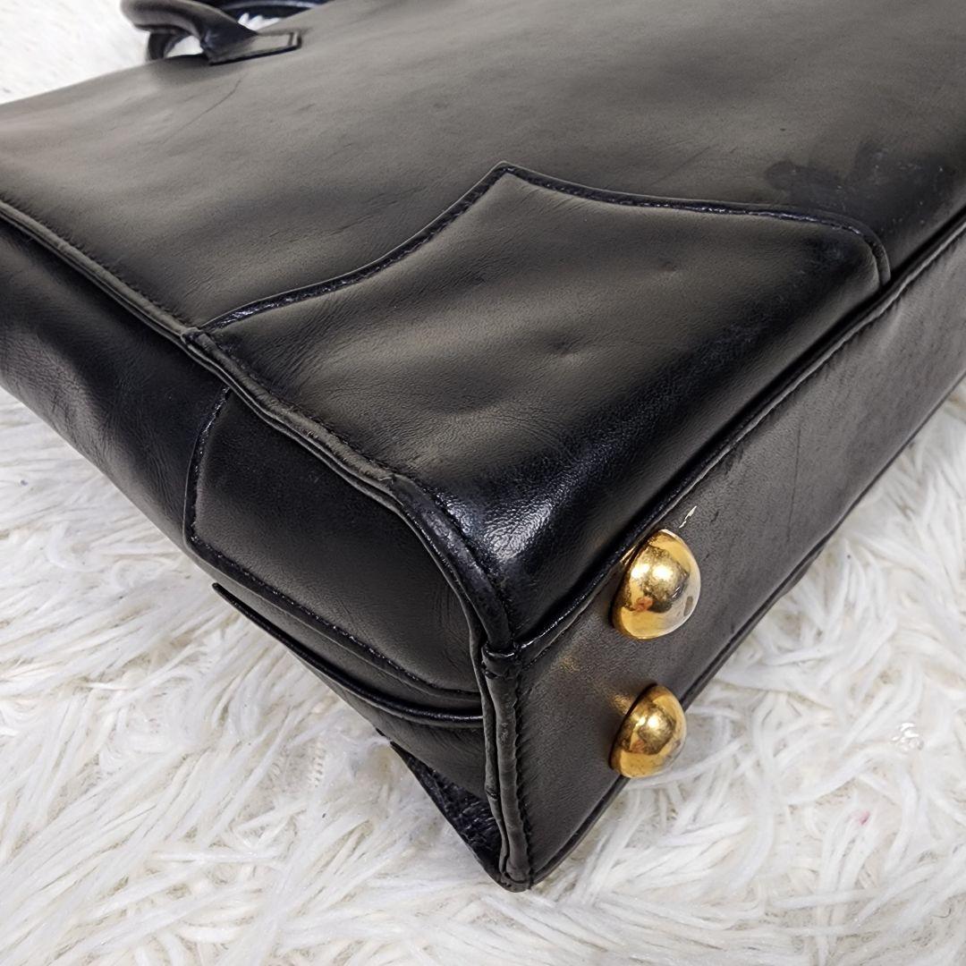 ヴィヴィアンウエストウッド ビジネスバッグ オーブチャーム 金オーブ A4可 黒