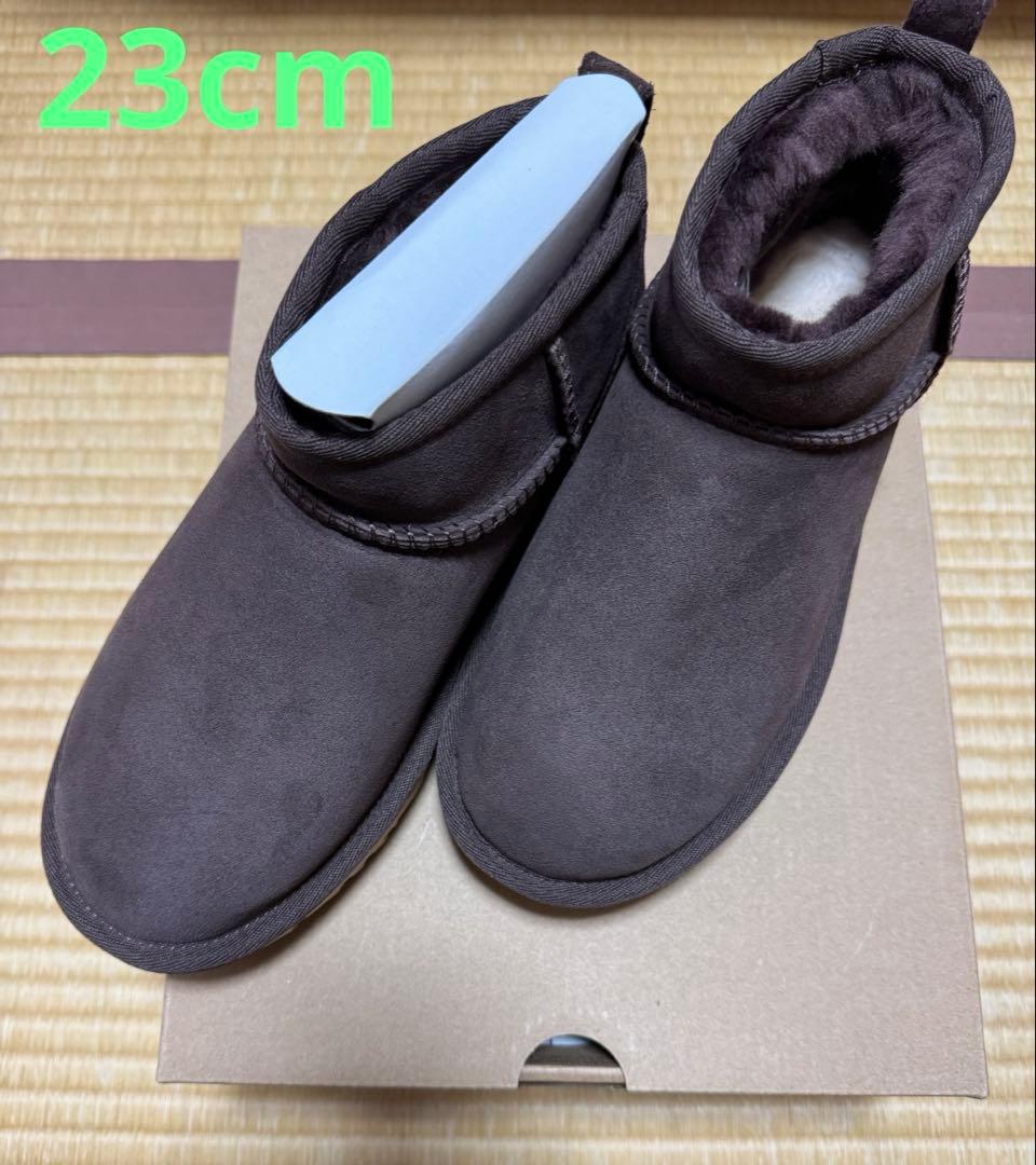 ピーターパンUGG W CLASSIC ULTRA MINI ブラウン