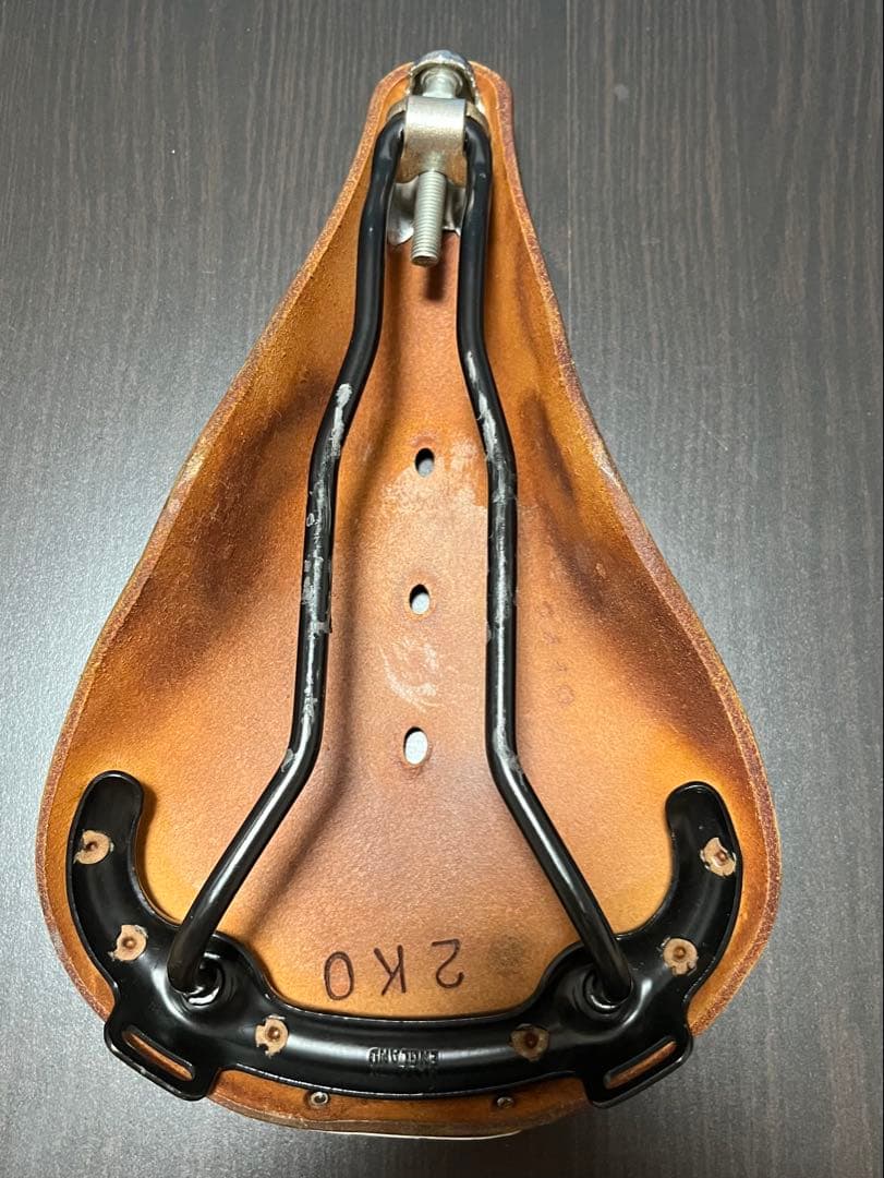 BROOKS B17 レザーサドル