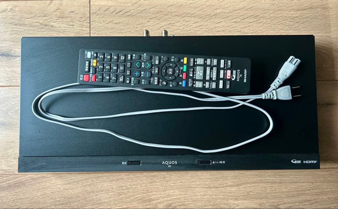 スノーホワイト◎SHARP ブルーレイレコーダー 2B-C10EW1