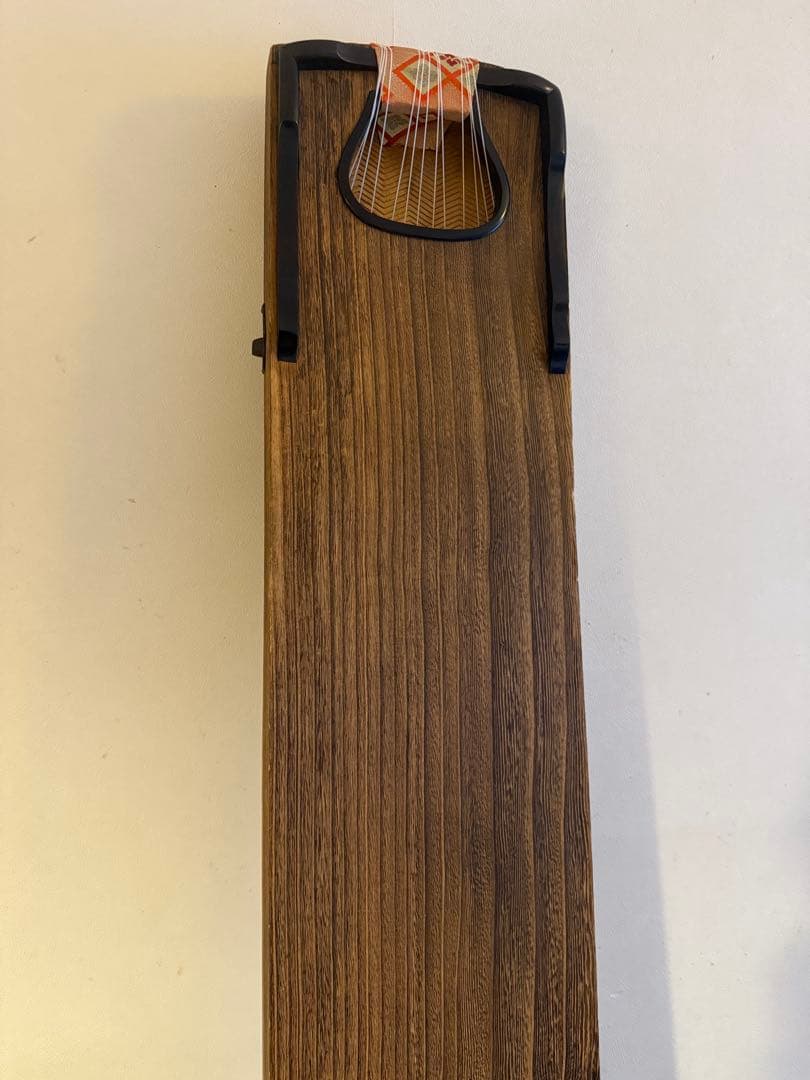 くり甲　お箏　お琴　綾杉彫　蒔絵　高級品　サトウ楽器　生田流