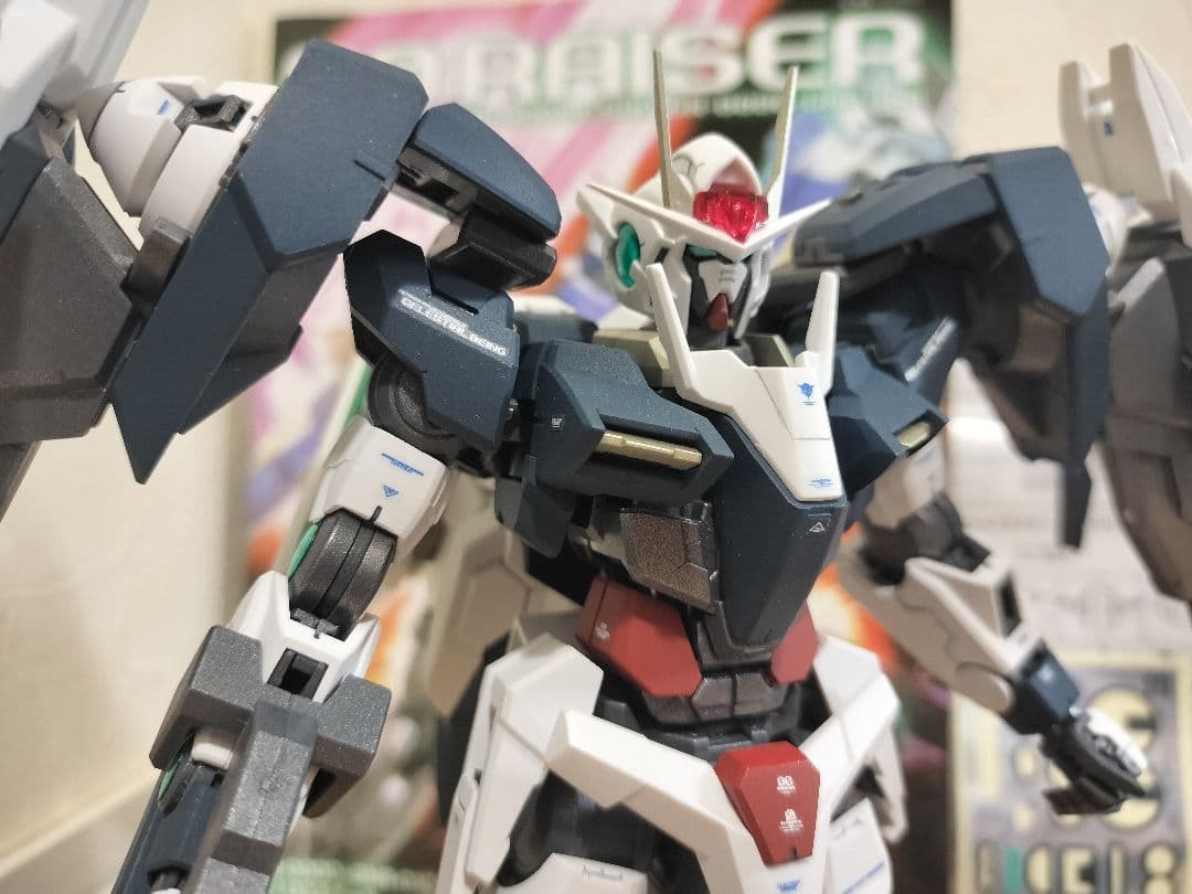 MGマスターグレード ダブルオーライザーセブンソード塗装済完成品