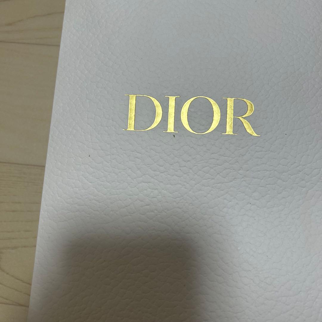 Diorセット♥ バックステージ グロウマキシマイザーパレット 002