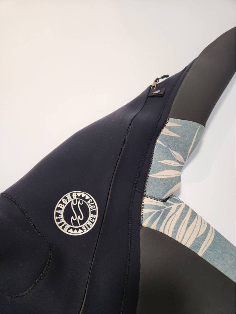 【BILLABONG】ウェットスーツ セミドライMLサイズ