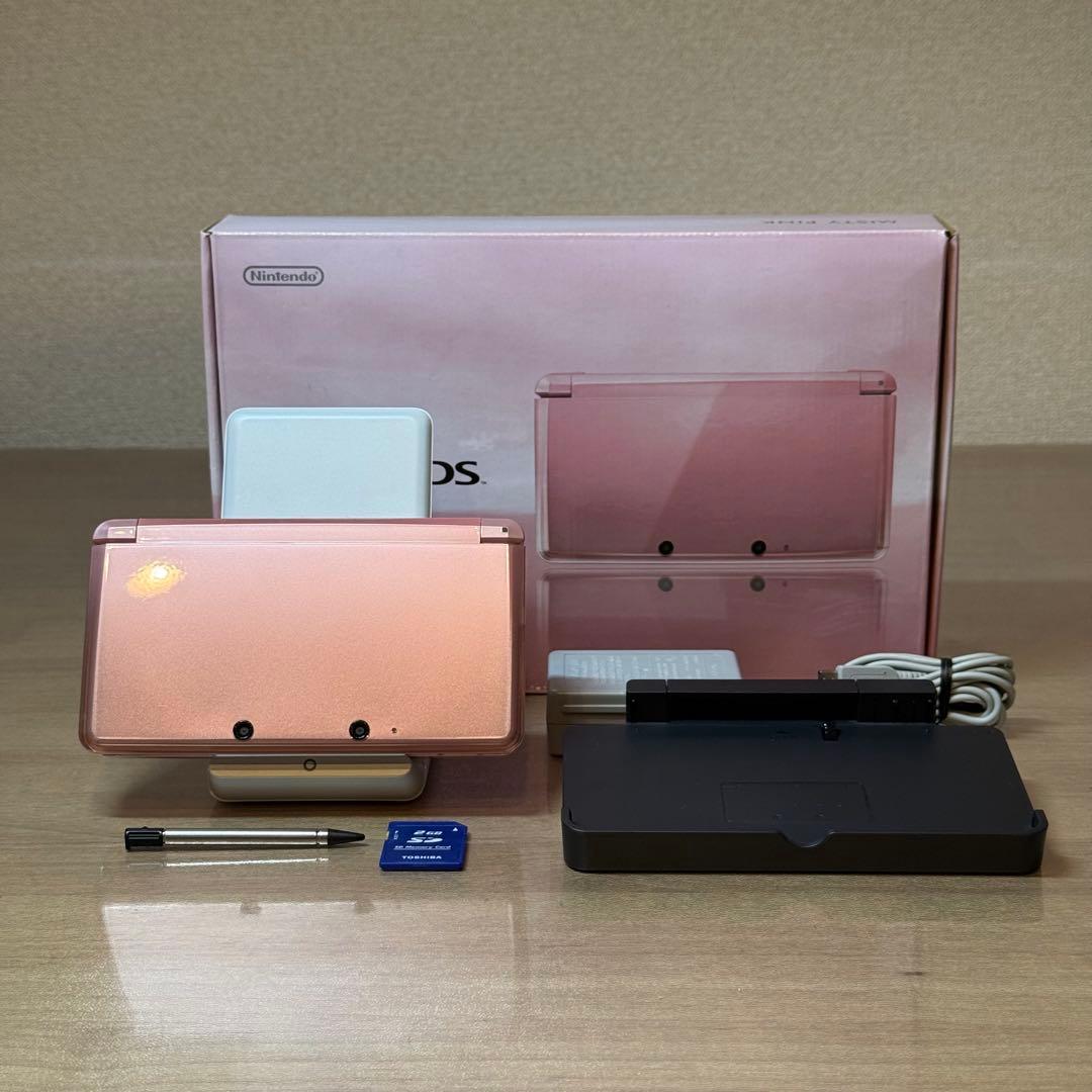 6-021【美品】ニンテンドー3DS ミスティピンク 箱付き