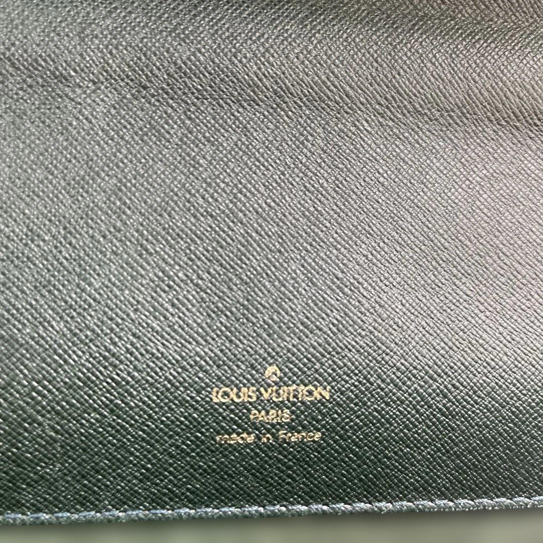 ルイヴィトン タイガ セルヴィエット クラド　タイガ ビジネスバッグ 通勤