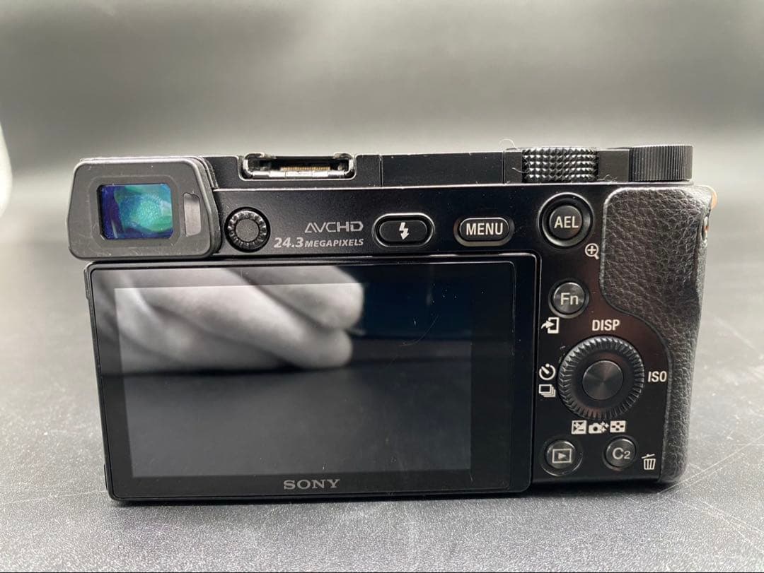 ★SONY ミラーレスカメラ a6000 ILCE-6000 ボディのみ