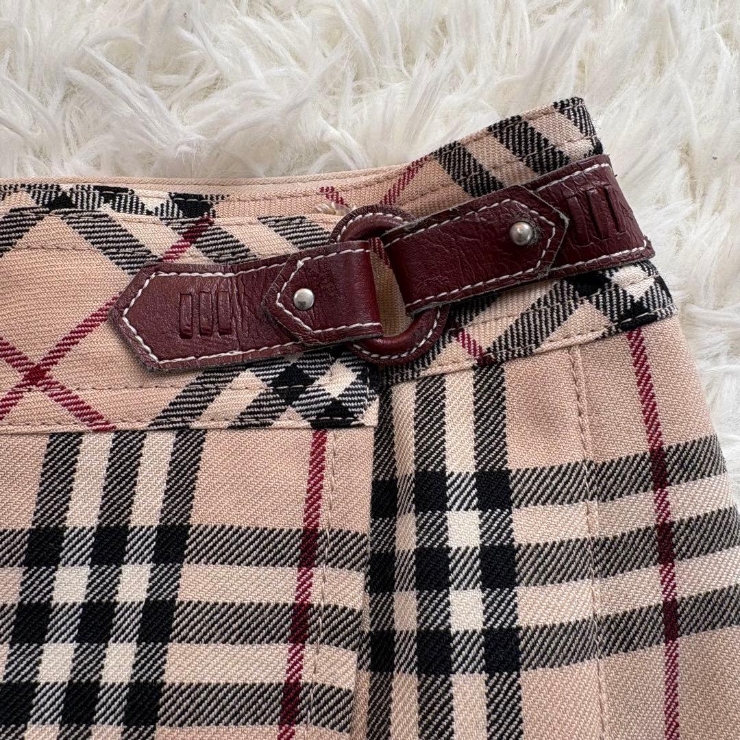 美品 バーバリーブルーレーベル スカート ノバチェック ベージュ 38
