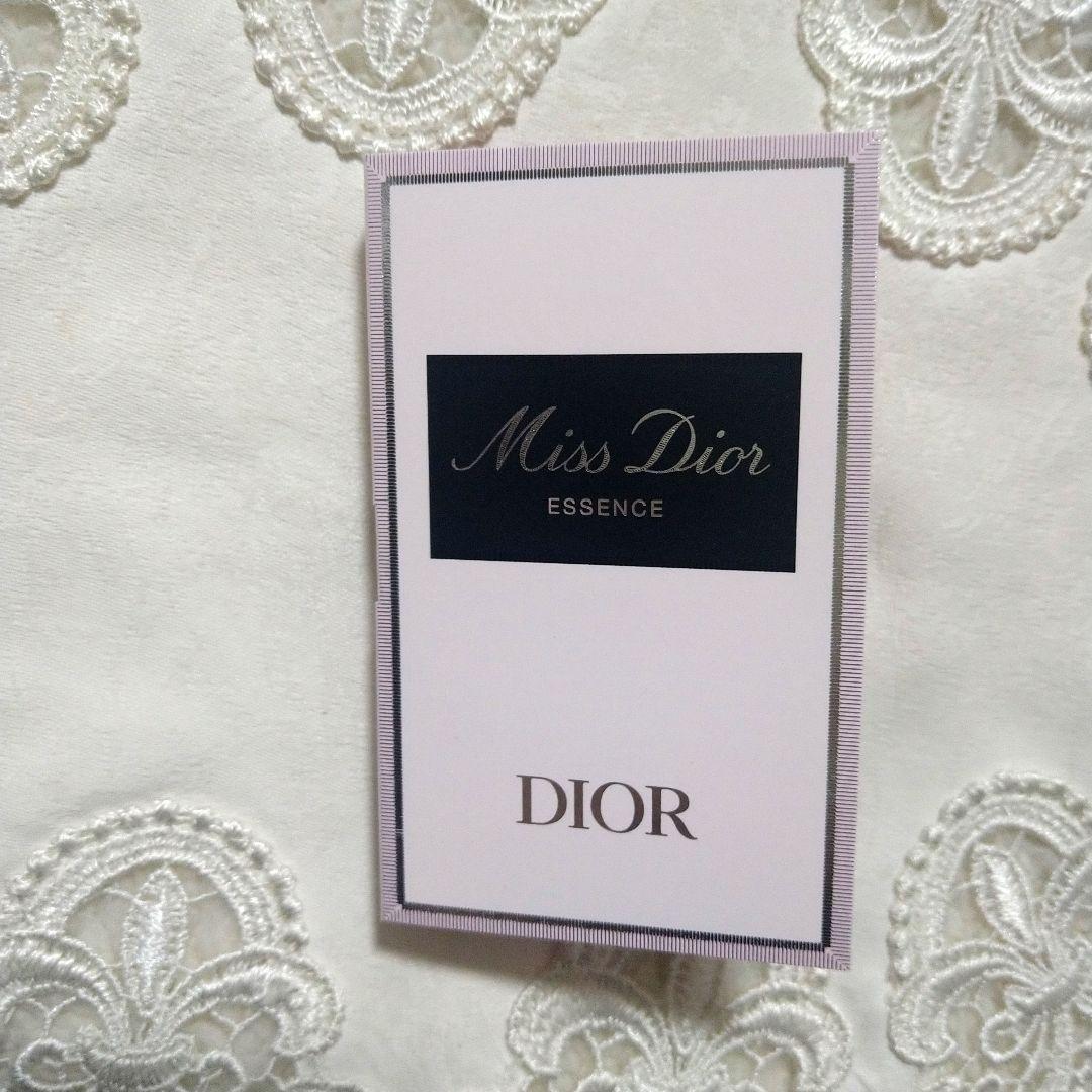 【新品】ディオール 展開店限定サンク クルール850＆限定コスメポーチ セット