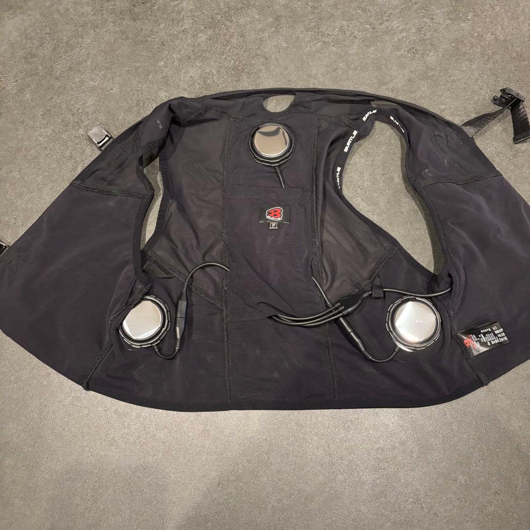 ペルチェ冷却機能付きクールベスト ブラック F