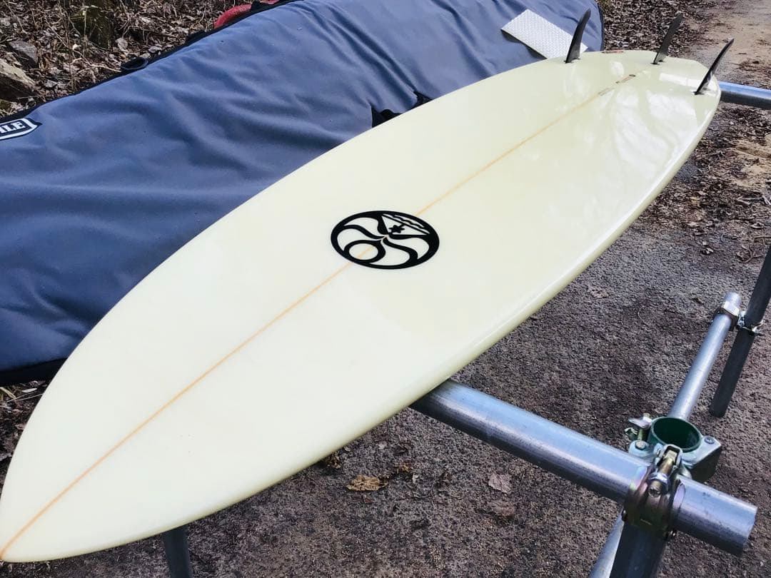 A1サーフボード製  Tsaiカスタムシェイプ 6ft ケース付 美品