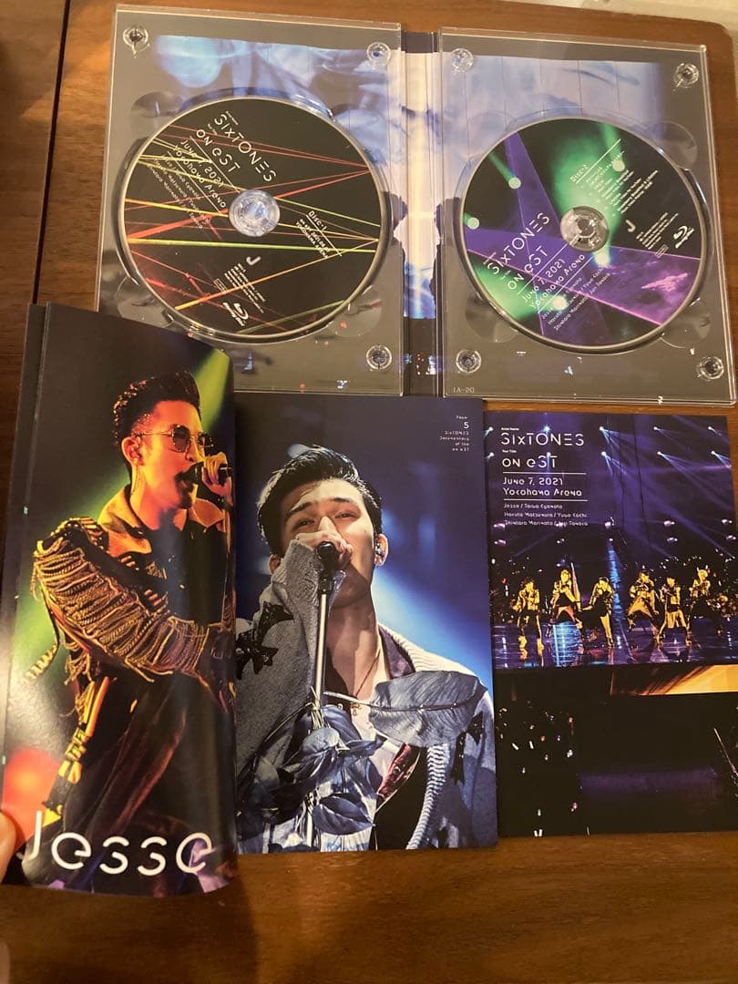 SALE！SixTONES アルバムシングルBlu-ray、初回特典などおまけ付