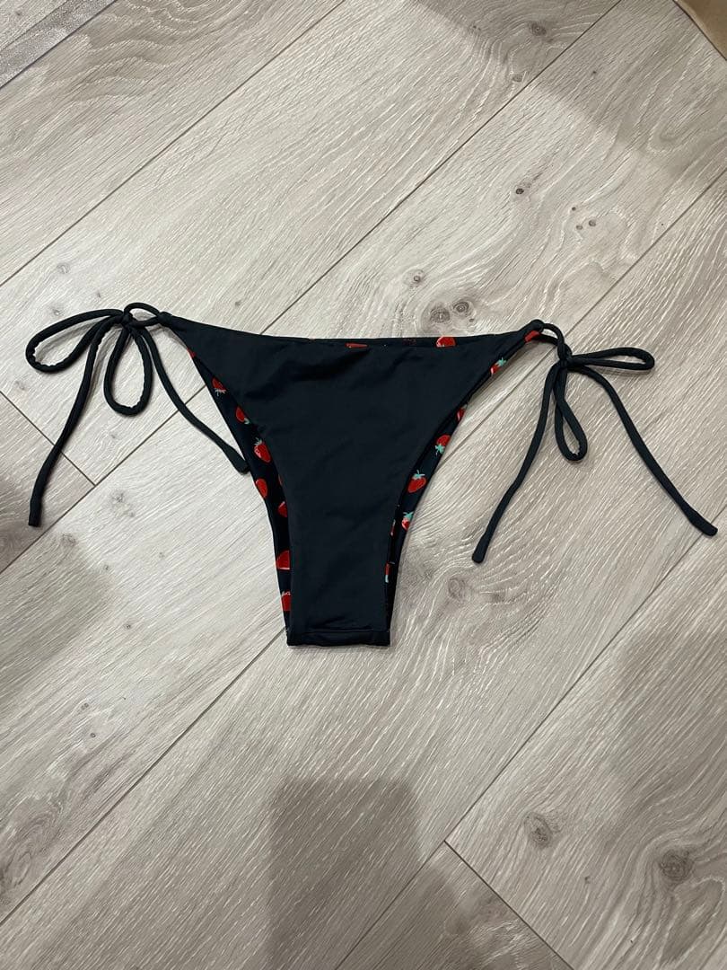 ロージールーチェ×ALEXIASTAM コラボビキニ M ボトムのみ