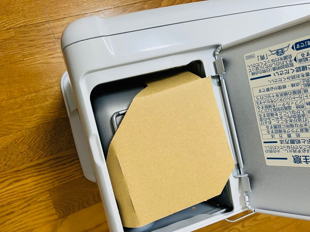 ダイニチ 石油ファンヒーター FW-32S4 ホワイト