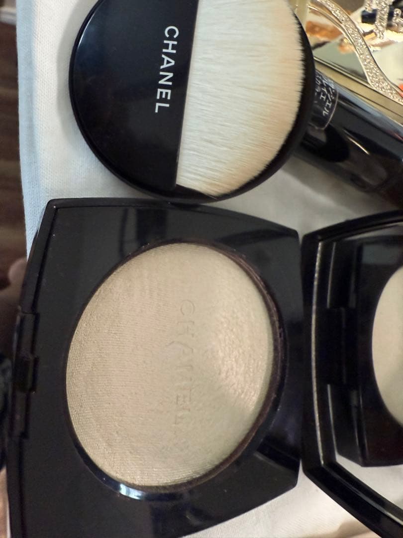 確認CHANEL チーク、YSLラディアントブラープライマー &、MAC 等