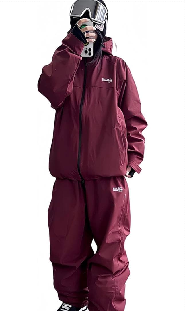 試着のみ 上下2点セット S スノーボードウェア スキーウェア COSPLEE