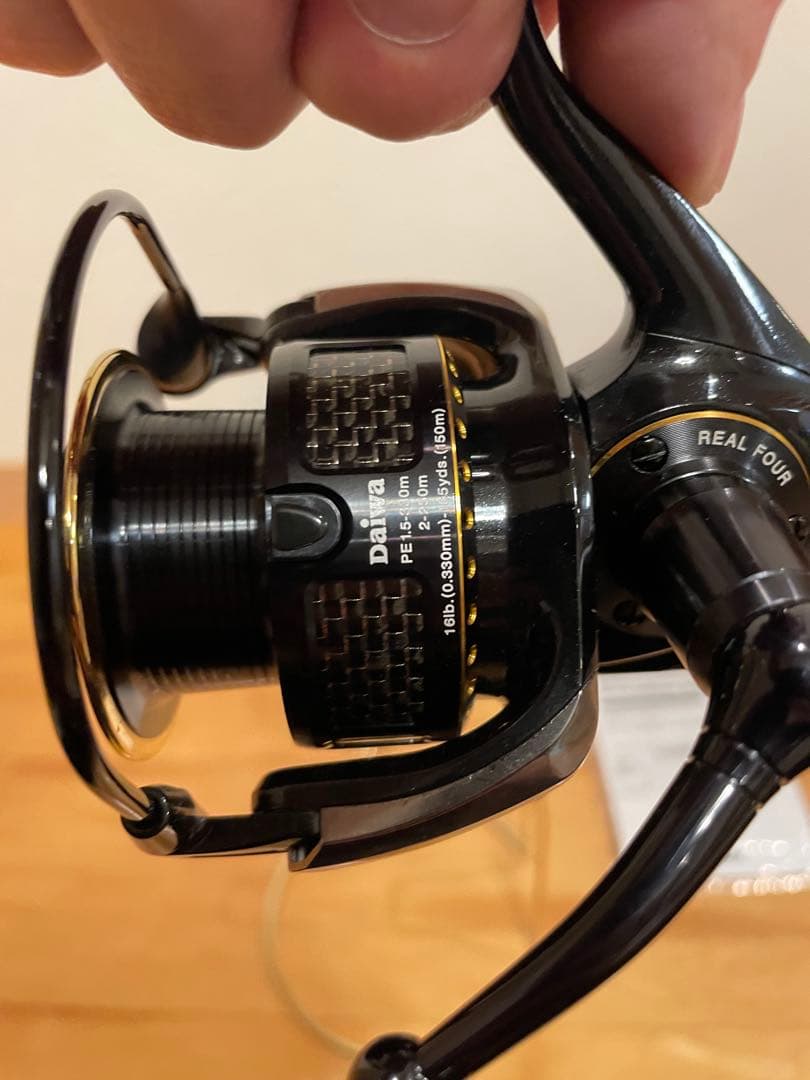 Daiwa Morethan BRANZINO 3000 スピニングリール