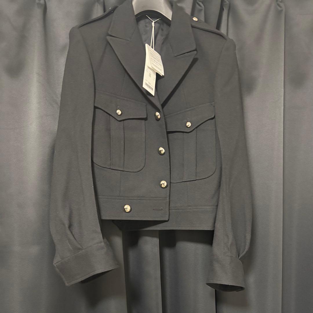 サリバンWOOL BARATHEA MASSIVE ROUNDED JACKET