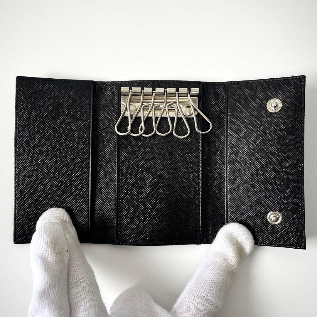 プラダ　6連キーケース　トライアングルロゴ　ナイロン　レザー　黒　ユニセックス