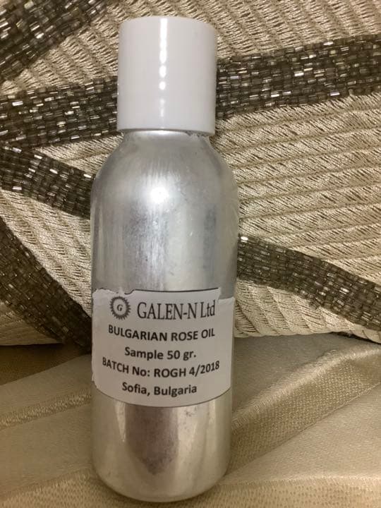 ブルガリア 最高級 ダマスク・ローズオイル