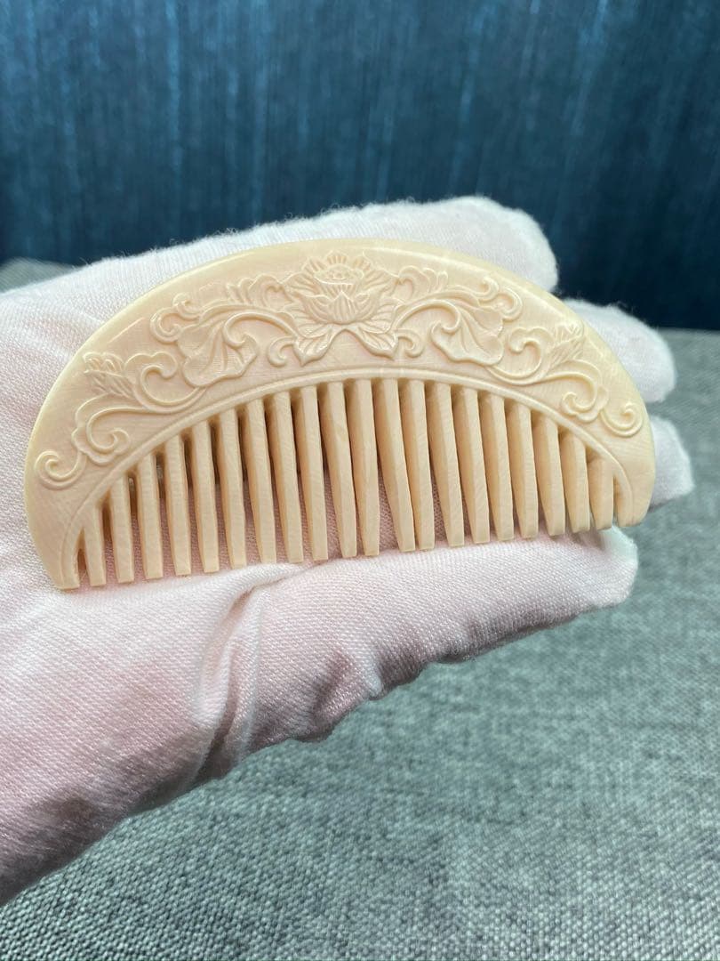 天然マンモス牙美しい手作り彫刻 一櫛百順 髪櫛(37g)