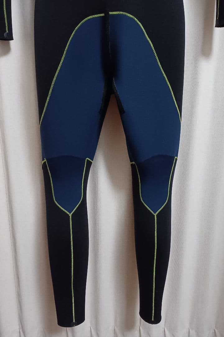 DEUS　デウス　ウェットスーツ　フルスーツ　3mm　ラバー　メンズMLサイズ