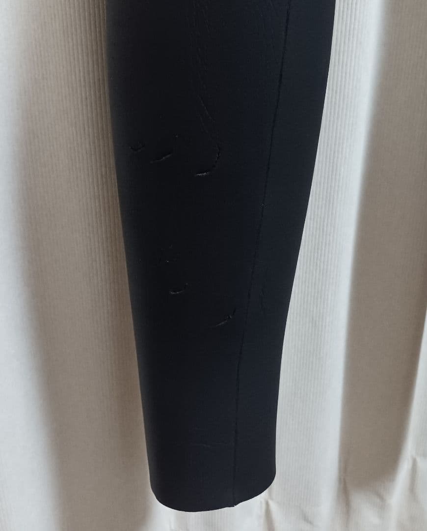 DEUS　デウス　ウェットスーツ　フルスーツ　3mm　ラバー　メンズMLサイズ